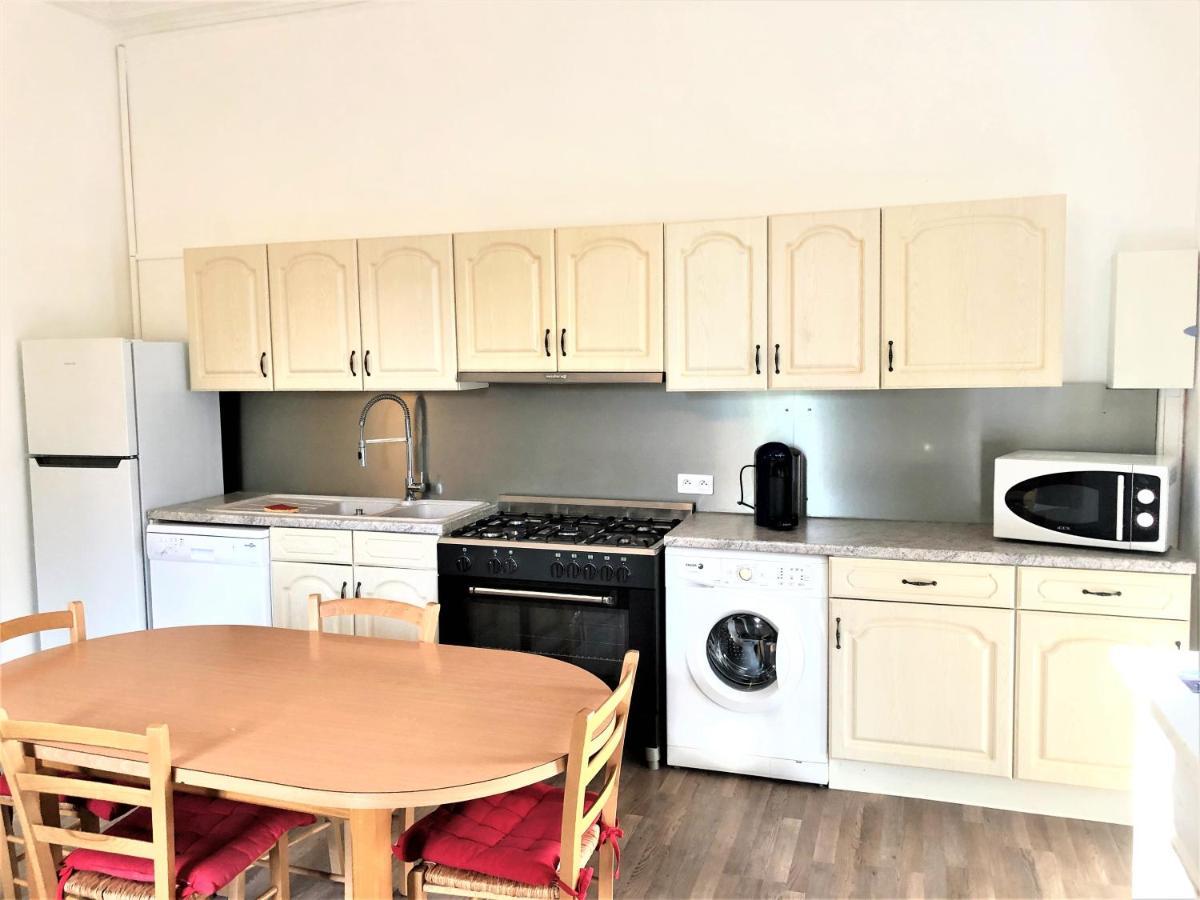 Domaine De L'Aufrene Bed & Breakfast Hyeres Bagian luar foto