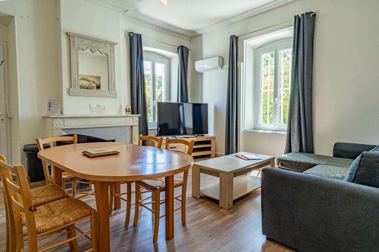 Domaine De L'Aufrene Bed & Breakfast Hyeres Bagian luar foto