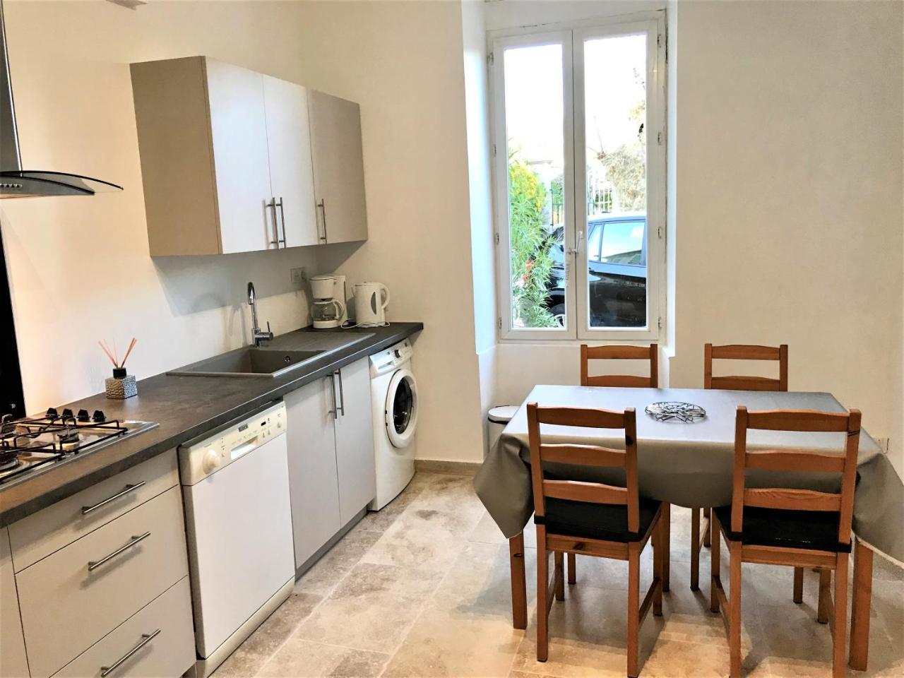Domaine De L'Aufrene Bed & Breakfast Hyeres Bagian luar foto