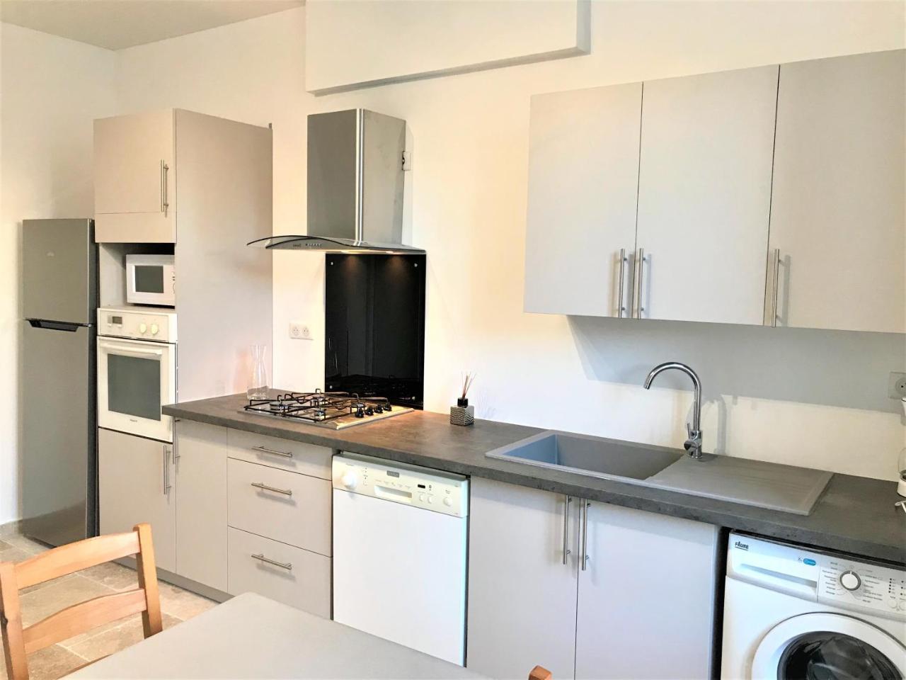 Domaine De L'Aufrene Bed & Breakfast Hyeres Bagian luar foto